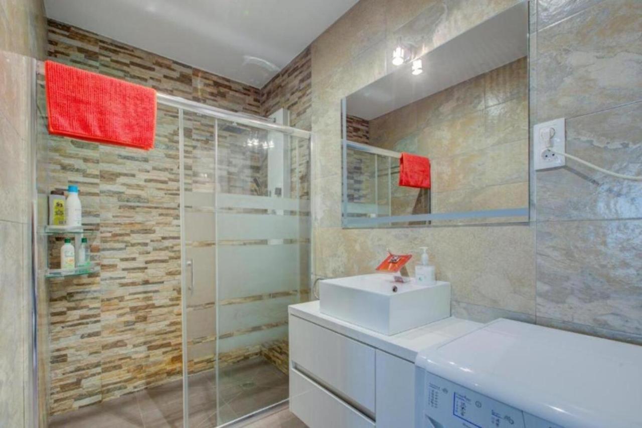 Apartamento Loft En Plaza Espana - Gran Via Madrid Exterior photo